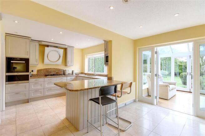 Kitchen/Breakfast