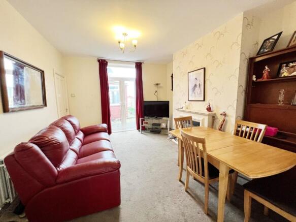 Dining Room.jpg