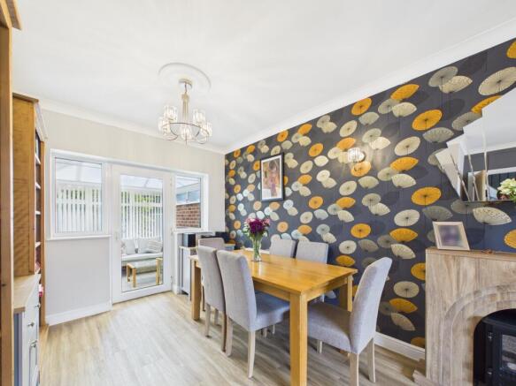Living/Dining Room