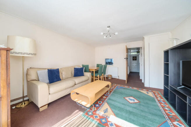 1325519-7-6870e7e...