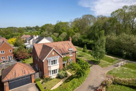 Mulberry Court, Hartley Wintney, RG27