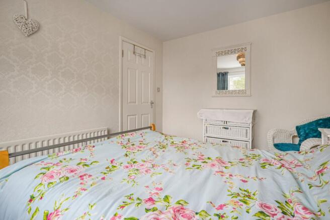 3 bed Semi-Detached for sale Image 11