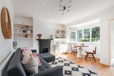 Aboyne Drive, Raynes Park