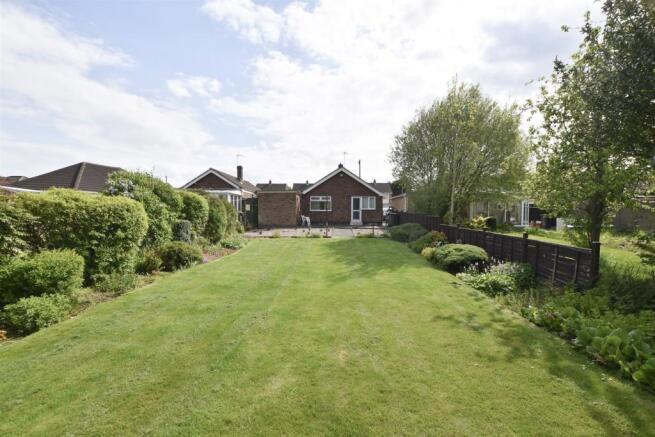 REAR ENCLOSED GARDEN