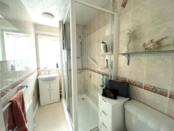 56 hardie avenue (10).jpeg