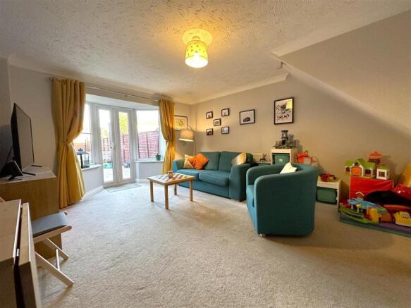 Large Living Space 469