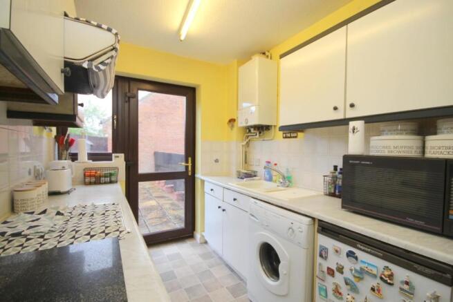 Kitchen.JPG