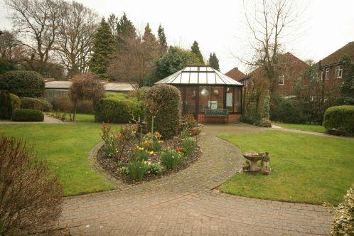 COMMUNAL GARDEN