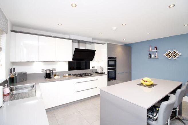 Kitchen/Diner/...
