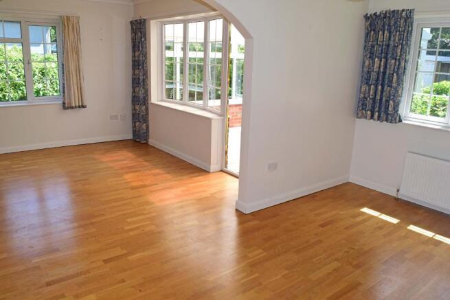 Dining Room to Sitting Room