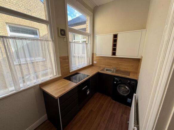 kitchen 6 the avenue.jpg