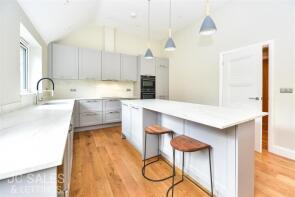 Apartment 3, 1 Beauchief Lodge, Beauchief Grove, Sheffield S7 2AF