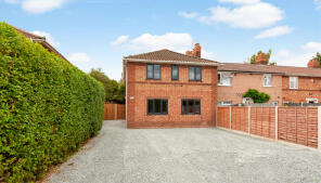 99, King George Close, Bromsgrove B61 8SW