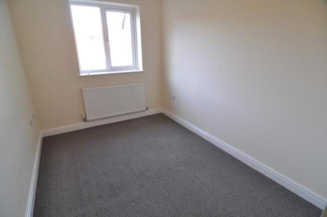 3 bed Town House to rent Image 6