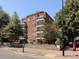 7, Grange Court, Grange Road, Eastbourne BN21 4HB