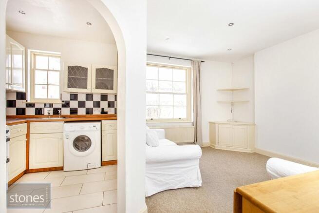 Kitchen/Reception