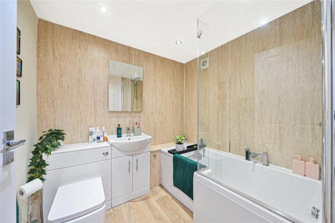 2 bed Apartment for sale Image 9