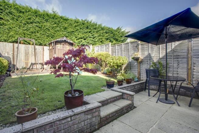 73 Littleworth Road Rear Garden.jpg