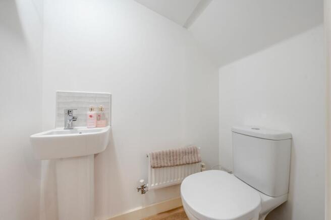 2 bed Terraced for sale Image 12