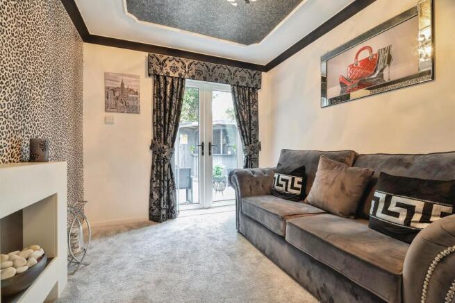 3 bed Detached for sale Image 9