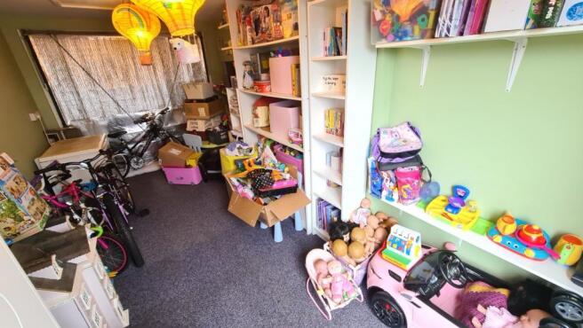 Play Room / Garage