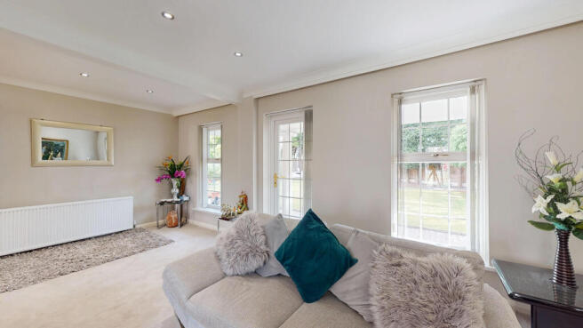 4 bed Detached for sale Image 7