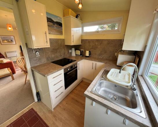 Chalet 26 Aberdyfi, Gwynedd, , LL36 9HU photo 5
