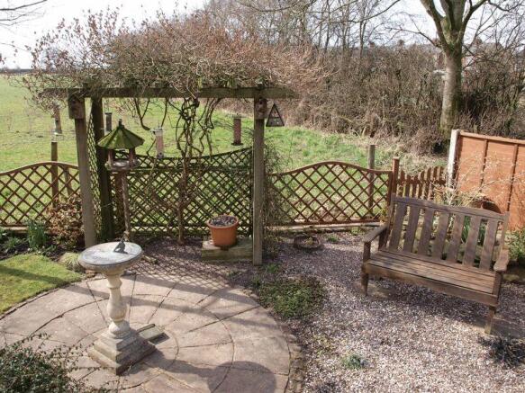 Rear Garden (3)
