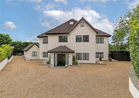 3, The Grove, Radlett WD7 7NF