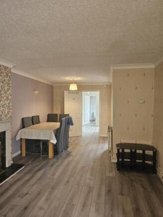 living room shot 1.jpg