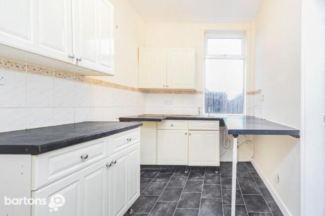 3 bed House for sale Image 5