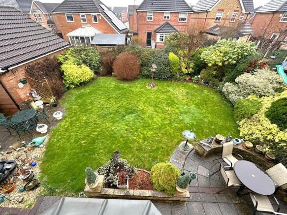 Well-Maintained Rear Garden 434