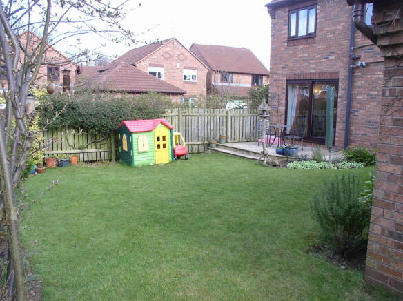 Photo 10