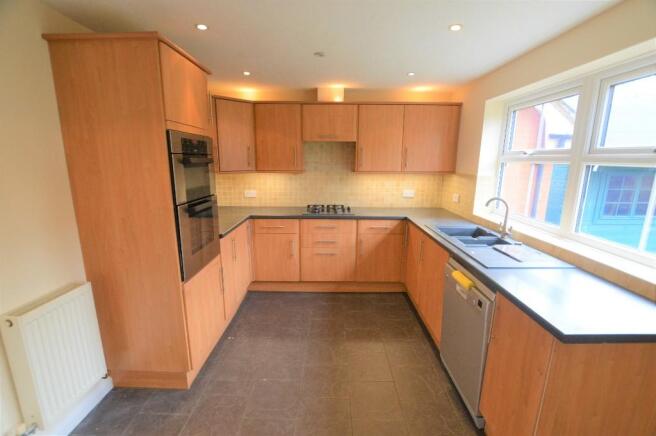 Fitted Kitchen