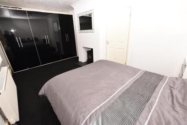 Lounge/Ground Floor Bedroom Four