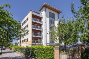 13, St James South 1, Jessop Avenue, Cheltenham GL50 3SP