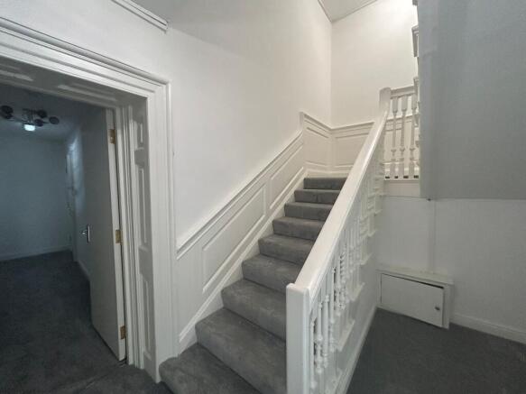3 bed Maisonette to rent Image 5