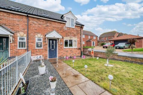 Main Road, Filby