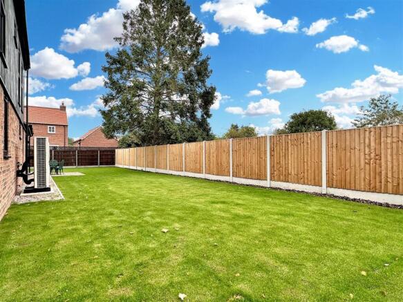 Private Rear Garden 292