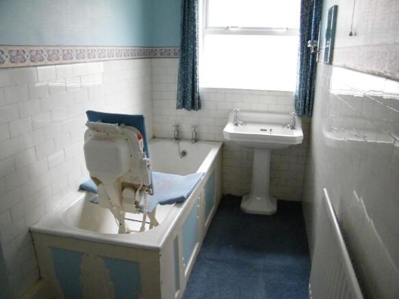 Photo 8