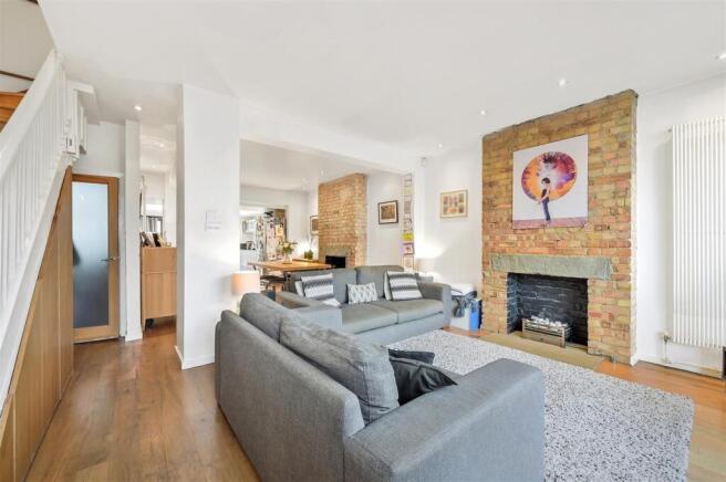 523 KINGSTON ROAD -3.jpg