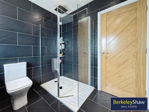 Family Shower Room