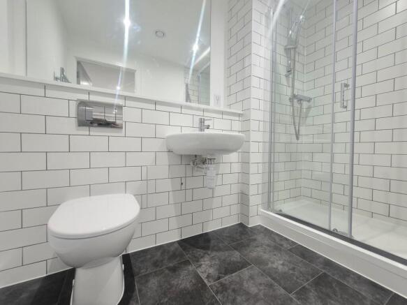 1 bed Apartment to rent Image 5