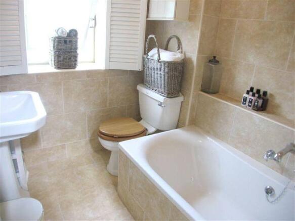 Photo 11