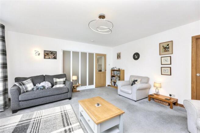 Mortimer Court, Dalgety Bay, Dunfermline, Fife, KY11 photo 4