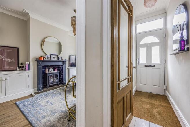 21 Highgate Road, Copnor-PorticoMarketing-SoldBy-2