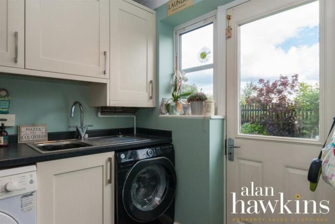 AH3146-18.jpg