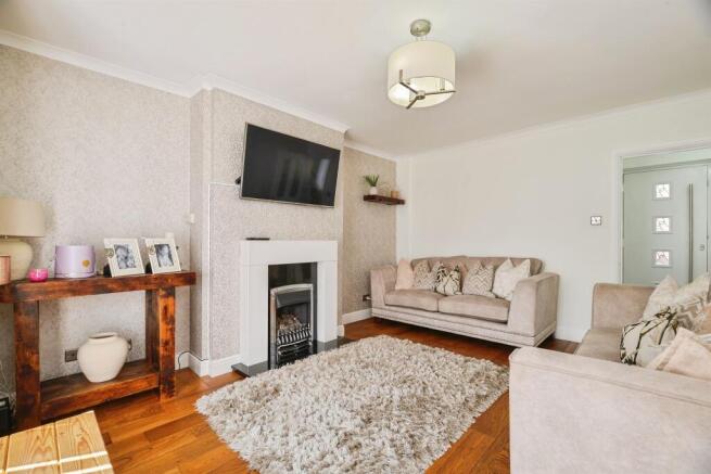 3 bed End of Terrace for sale Image 4