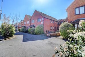 7, Springfields, Hazlemere Road, High Wycombe HP10 8AS