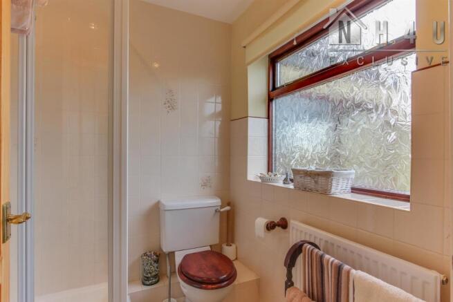 EN-SUITE: